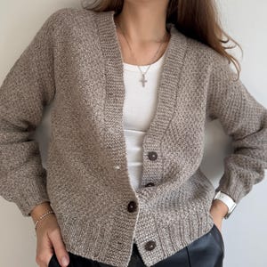Beige cable knit cardigan Basic hand knit cardigan for women Vintage handknit cardigan Tweed wool sweater Woolen cardigan Hand knit shrug